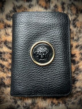 Vintage Versace Medusa Leather Wallet Black Gold Logo